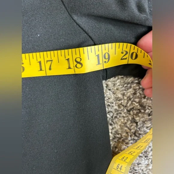 Jason Aldean Nashville Country Music T-shirt adult size S-M - Picture 5 of 6